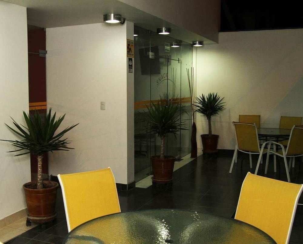 Hotel Vanetom 치클라요 외부 사진